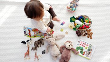 Child Playing Toy Yuri Shirota Unsplash